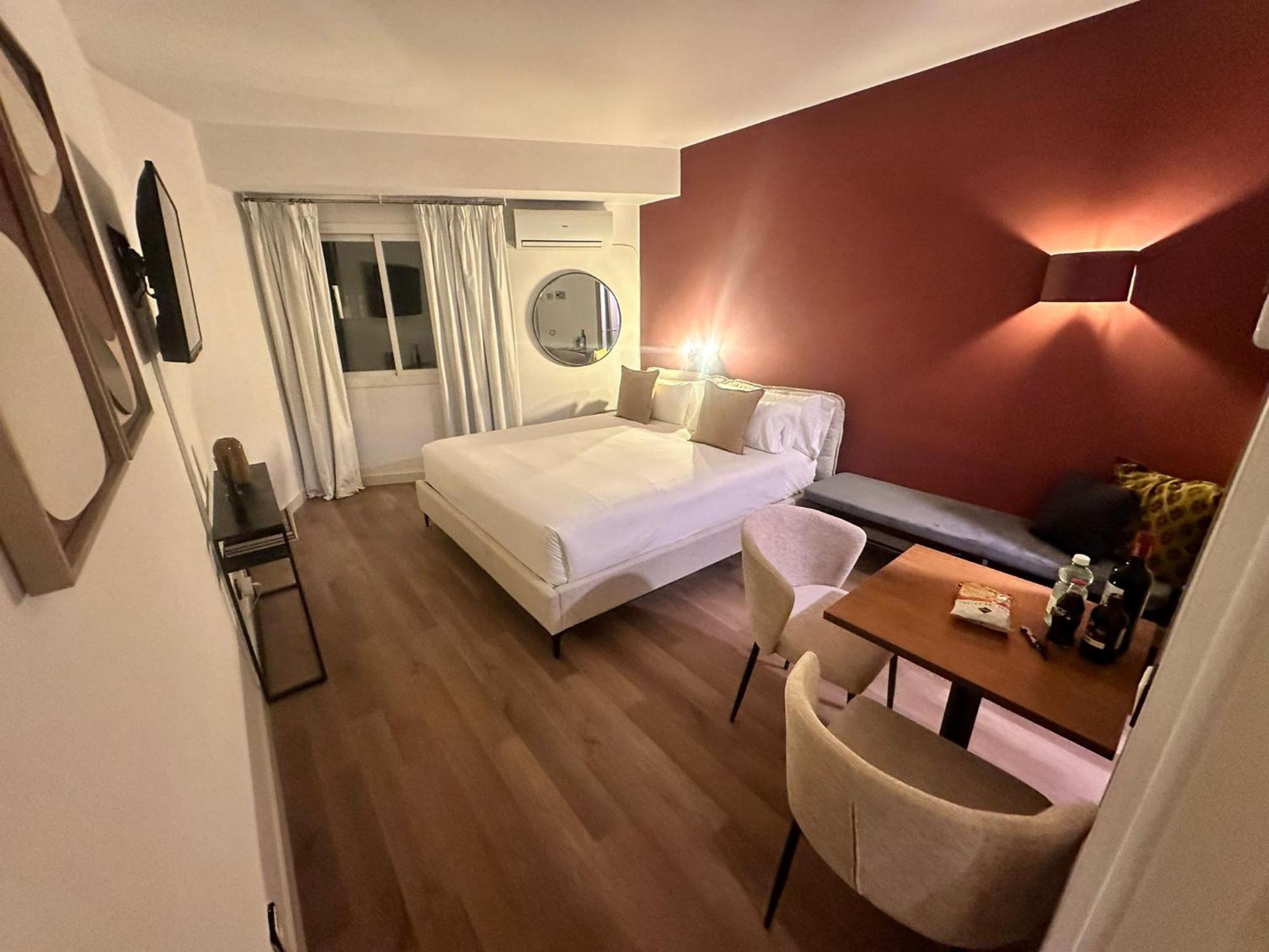 Aparthoteltribunal Madrid Buitenkant foto